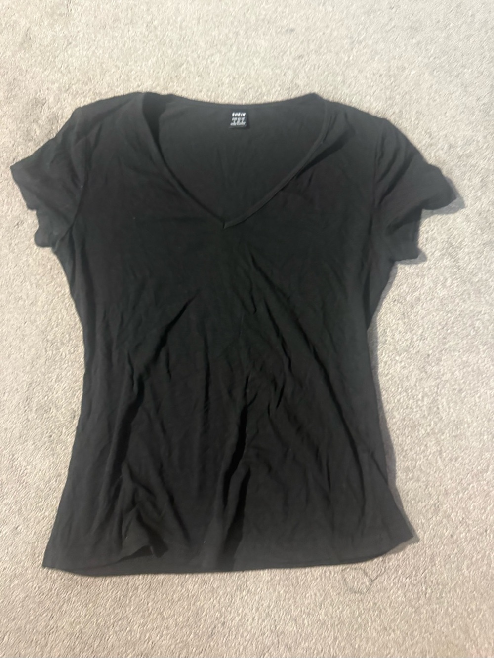 SHEIN Black V-Neck Short Sleeve Tee